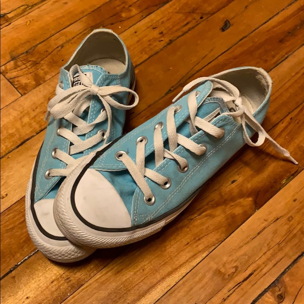 Pre Loved Converse All Stars Size 6